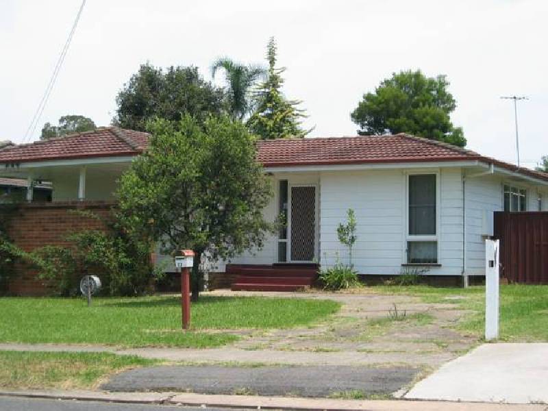 77 Captain Cook Drive, Willmot NSW 2770
