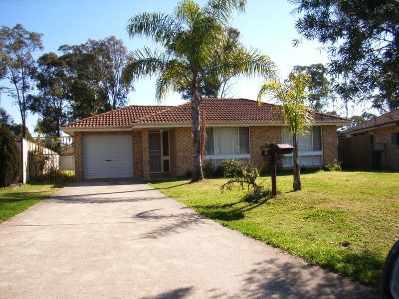 31 Brierley Cres, Plumpton NSW 2761