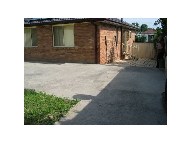 26 Hatherton Rd, Lethbridge Park NSW 2770