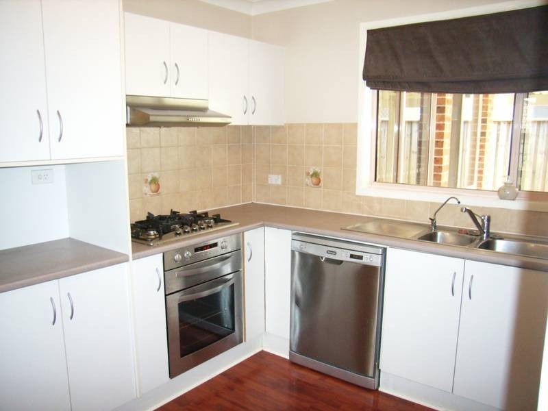 13 Millard Crescent, Plumpton NSW 2761