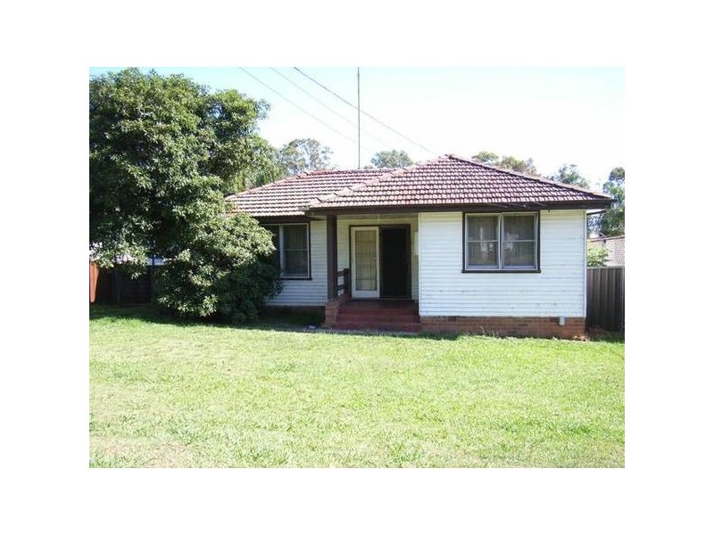 47 Bulolo Ave, Whalan NSW 2770