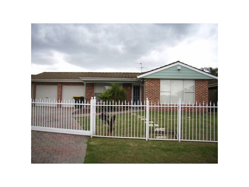 5 Calida Cres, Hassall Grove NSW 2761