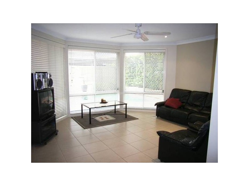 5 Calida Cres, Hassall Grove NSW 2761