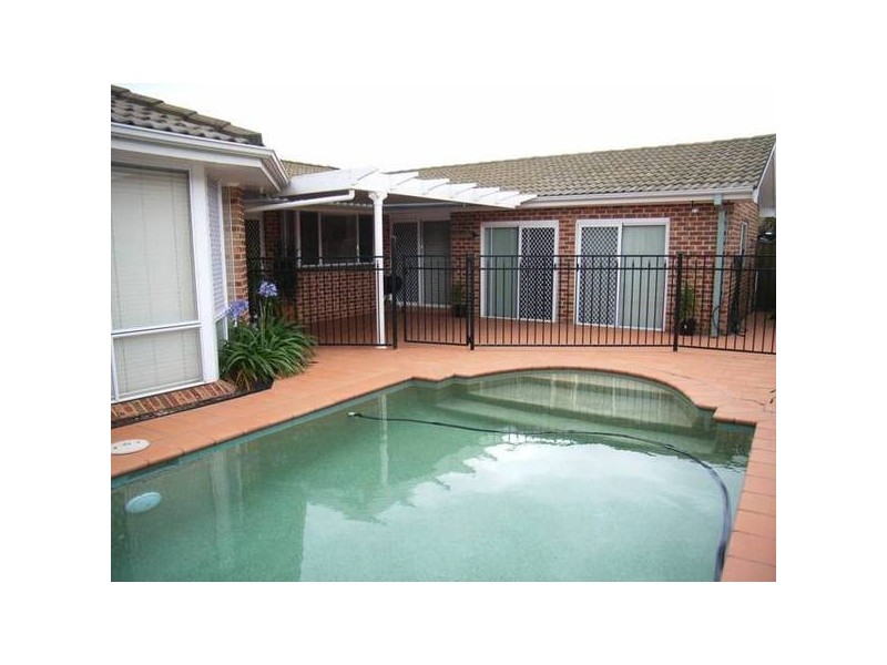 5 Calida Cres, Hassall Grove NSW 2761