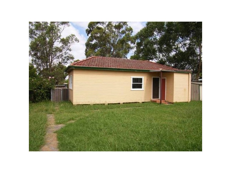 3 Cleary Place, Blackett NSW 2770