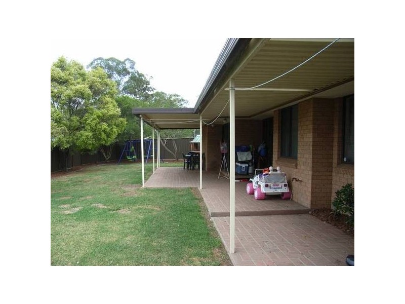 7 Verrills Ave, Oakhurst NSW 2761