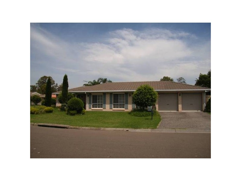 16 Millard Crescent, Plumpton NSW 2761