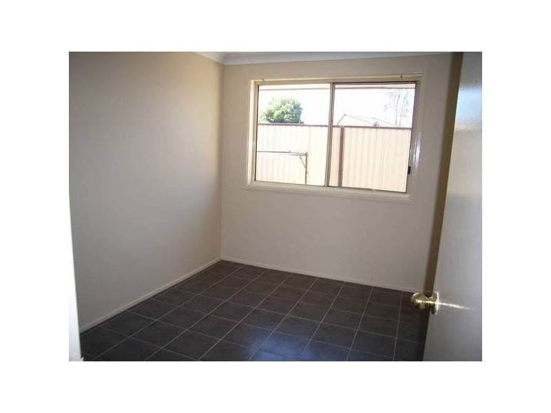 2/19 Moorehead Ave, Mount Druitt NSW 2770