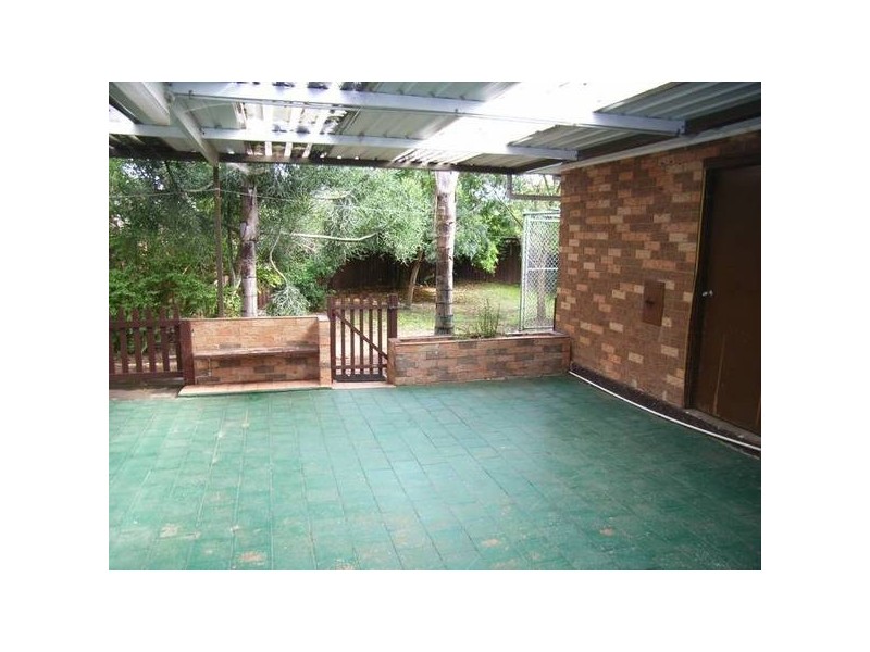 16 Darrell Place, Oakhurst NSW 2761