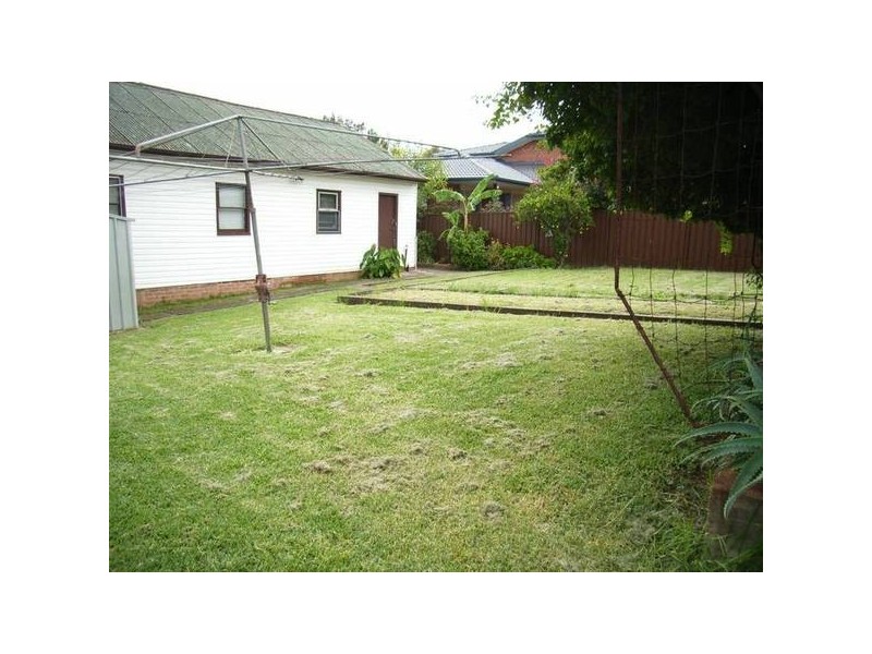 1a Chesham St, St Marys NSW 2760