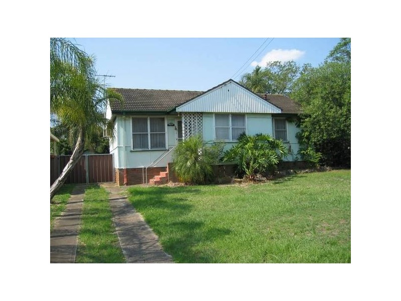 10 Kurrajong Rd, St Marys NSW 2760