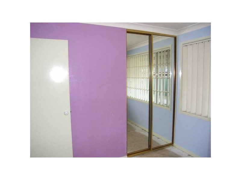 10 Sperring Avenue, Oakhurst NSW 2761