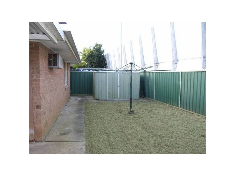 10 Sperring Avenue, Oakhurst NSW 2761