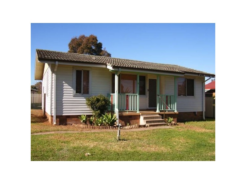 31 Sorenson Crescent, Blackett NSW 2770