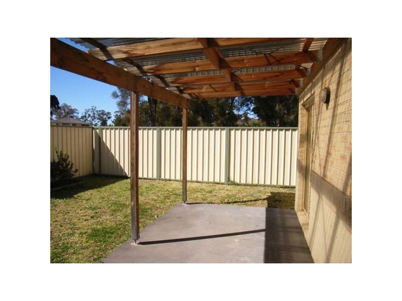 3/23 Shaughnessy St, Plumpton NSW 2761
