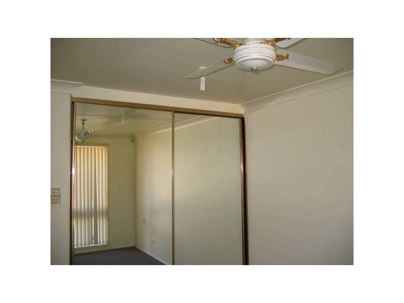 18 Romley Cres, Oakhurst NSW 2761