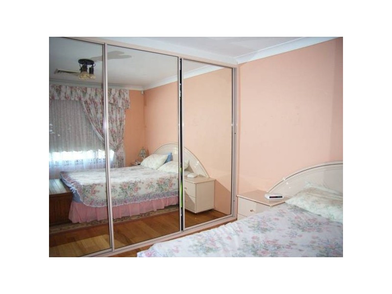 3 Speers Cres, Oakhurst NSW 2761