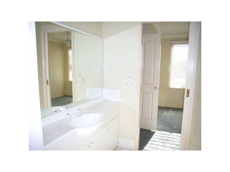 3b Dryden Ave, Oakhurst NSW 2761