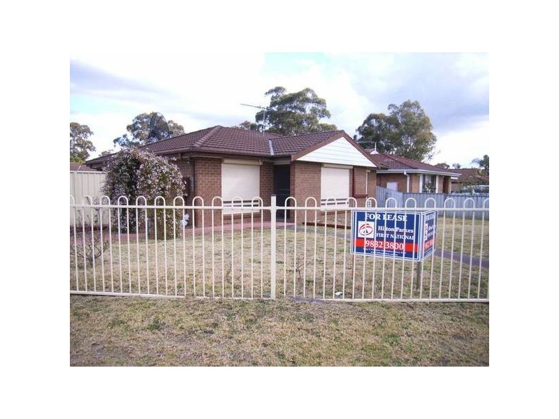 19 Shinnick Ave, Oakhurst NSW 2761
