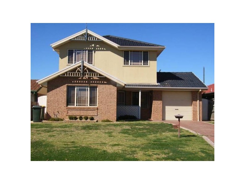 37 Dryden Avenue, Oakhurst NSW 2761