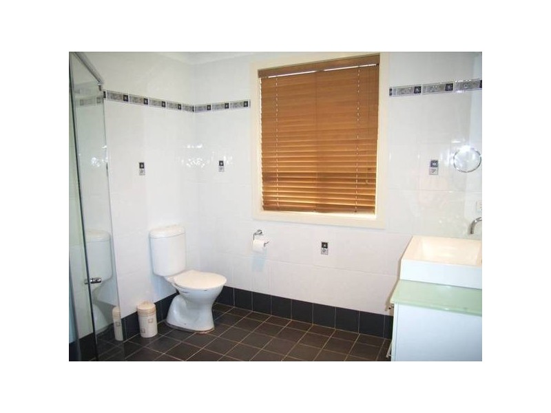 37 Dryden Avenue, Oakhurst NSW 2761