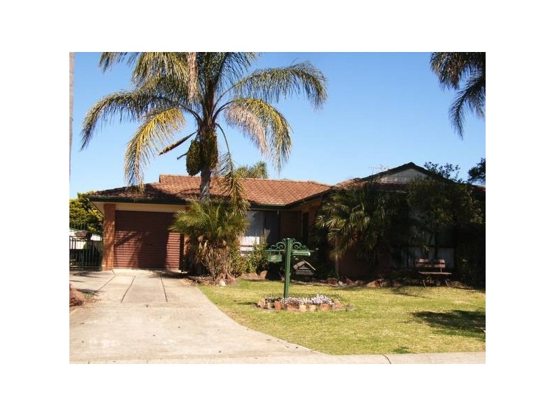 34 Climus st, Hassall Grove NSW 2761