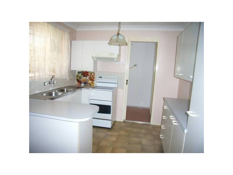 95 Buckwell Drive, Hassall Grove NSW 2761