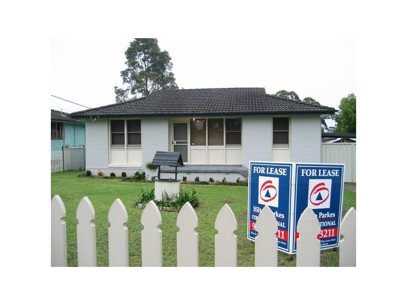 28 Murdoch St, Blackett NSW 2770