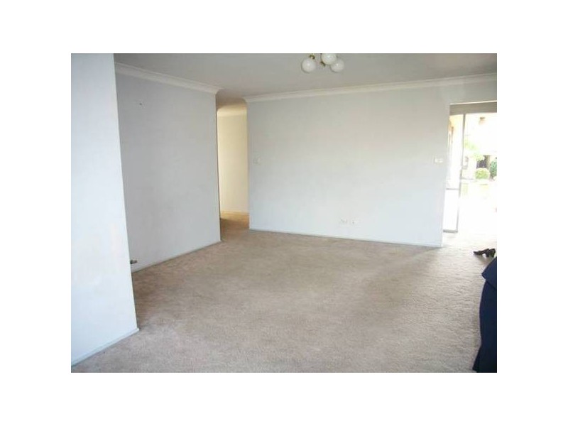 5 Gemstone Way, Oakhurst NSW 2761