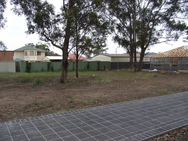 15 Cassar Place, Oakhurst NSW 2761