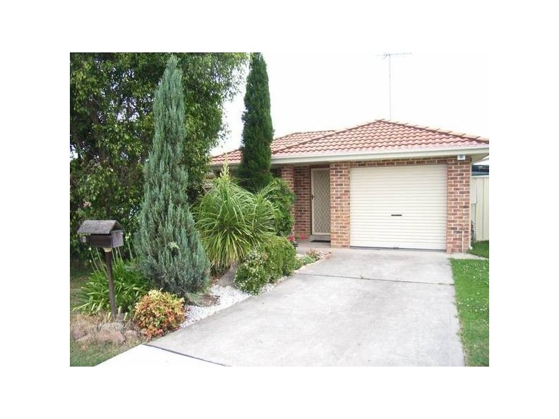 7 Westcott Place, Oakhurst NSW 2761