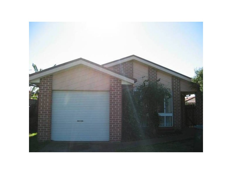 7 Newby Place, Oakhurst NSW 2761