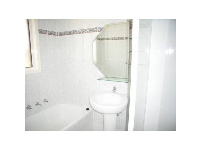 52 Glenn St, Dean Park NSW 2761