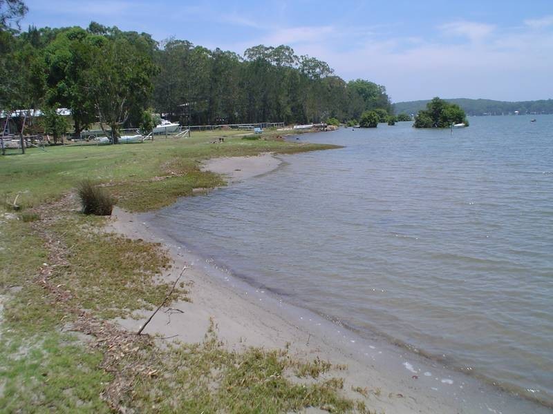 25 Pleasant View Parade, Bundabah NSW 2324