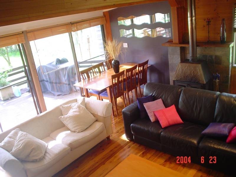 25 Pleasant View Parade, Bundabah NSW 2324