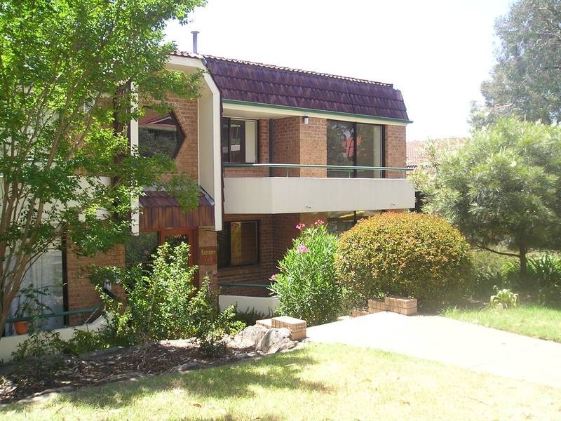 2/6 Freeman Place, Carlingford NSW 2118