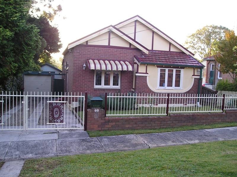 10 Gordon Street, Eastwood NSW 2122
