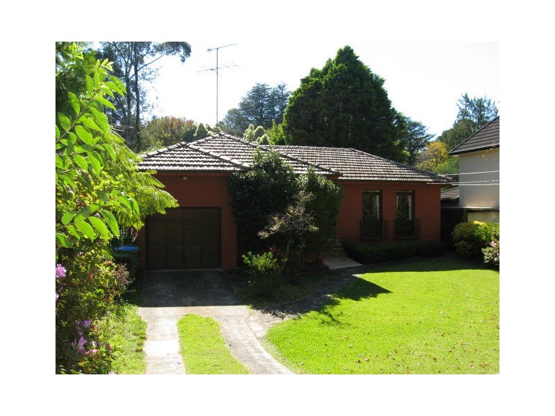 24 Putarri Avenue, St Ives NSW 2075