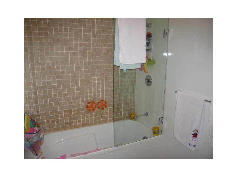 24 Putarri Avenue, St Ives NSW 2075