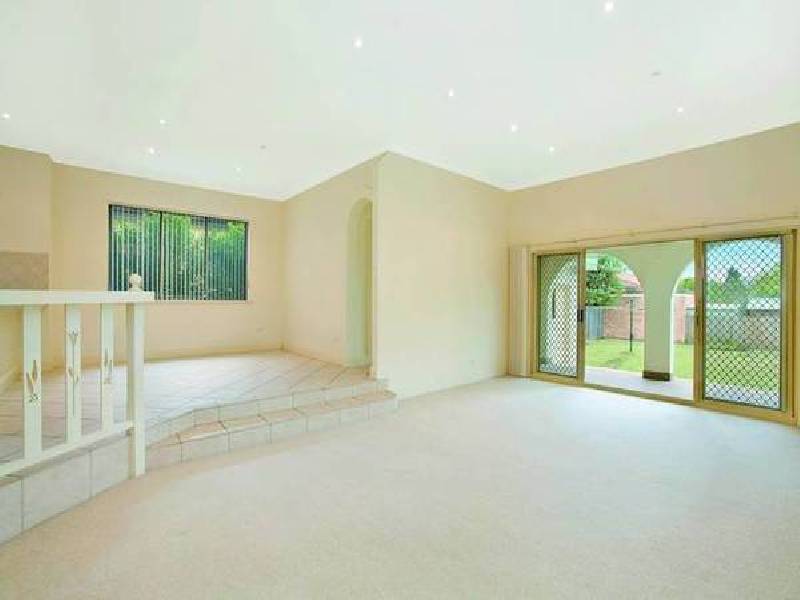 Warrane Road, Willoughby NSW 2068