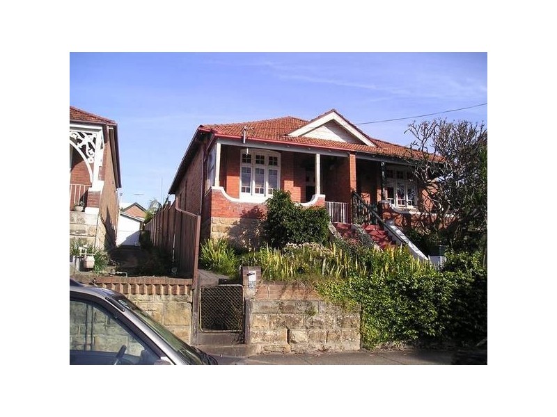 65 Atchison St, Crows Nest NSW 2065