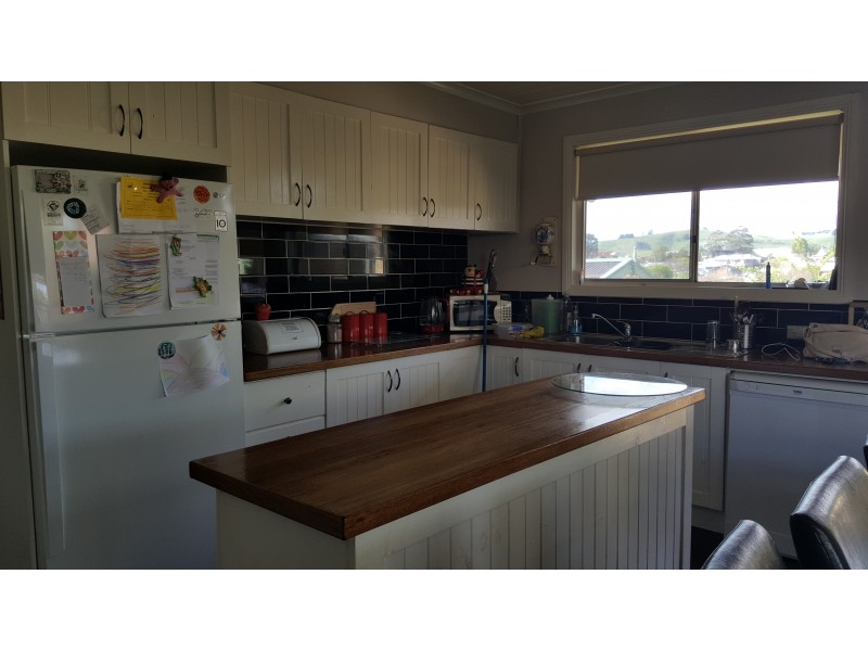 18 William Street, Korumburra VIC 3950