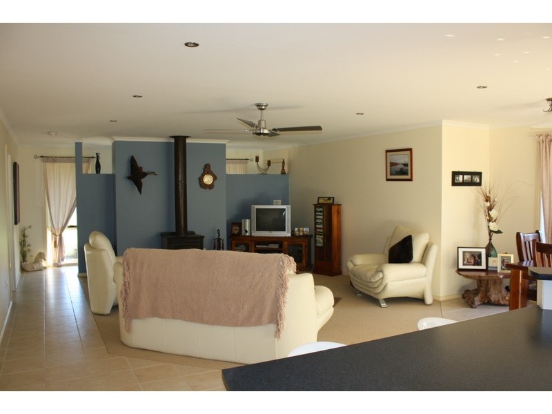 17 Mair Crescent, Korumburra VIC 3950