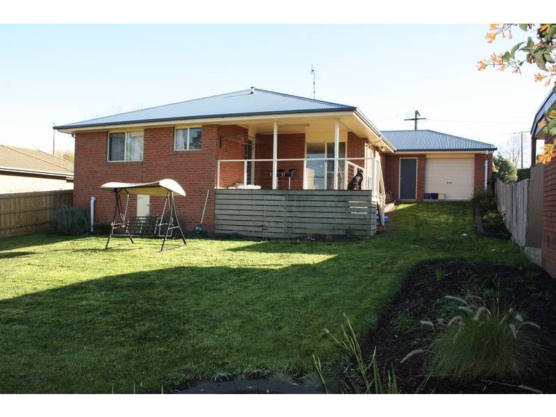 17 Mair Crescent, Korumburra VIC 3950