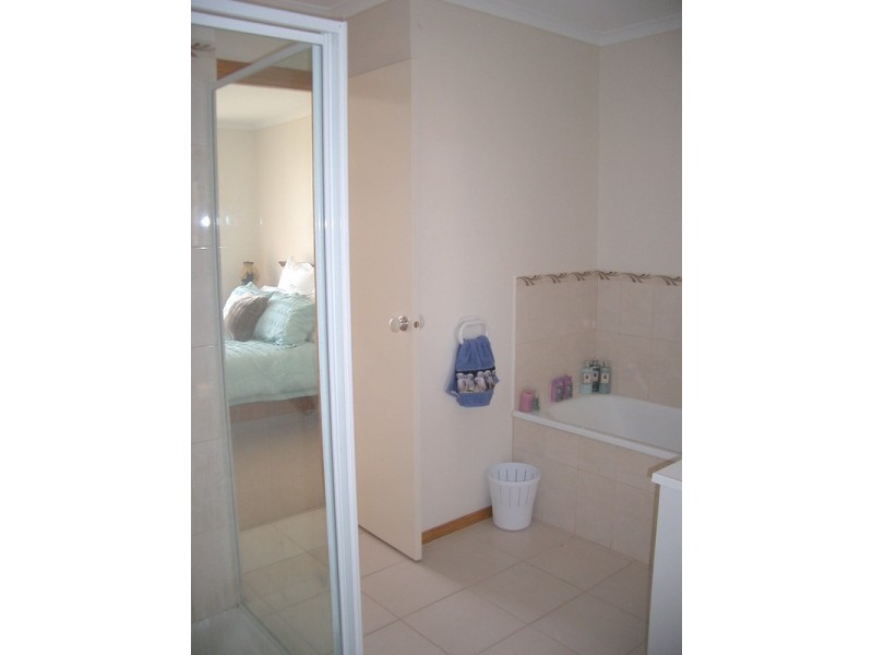 3/2 Little Princess Street, Korumburra VIC 3950