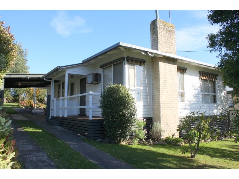27 McQueen Steet, Korumburra VIC 3950