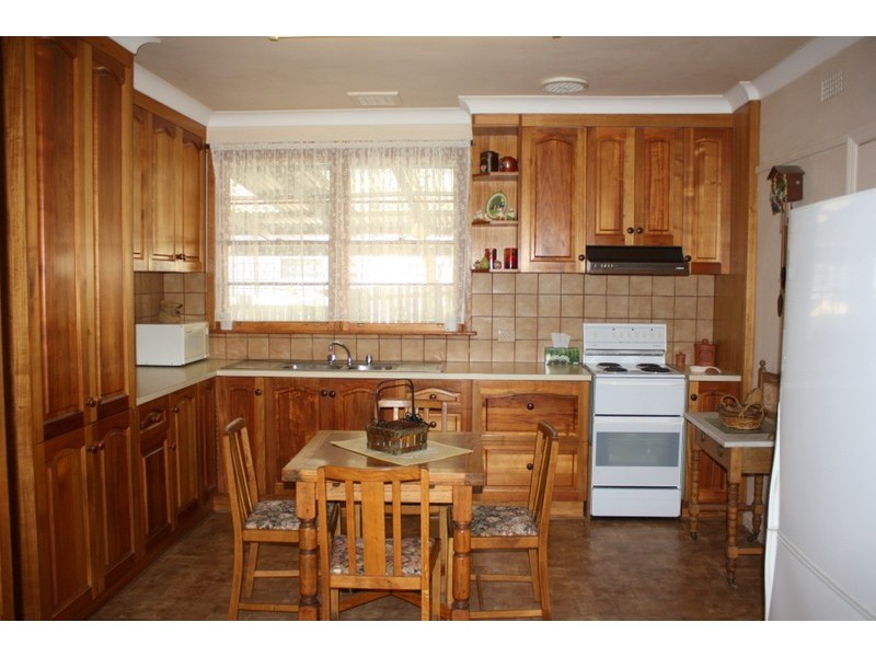 27 McQueen Steet, Korumburra VIC 3950