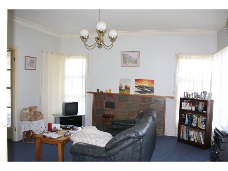 6A Waugh Avenue, Korumburra VIC 3950