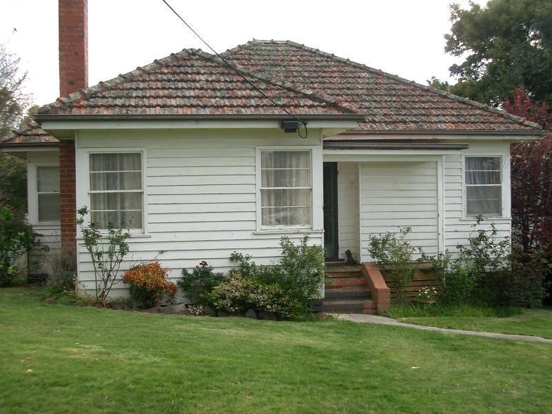 11 VICTORIA STREET, Korumburra VIC 3950
