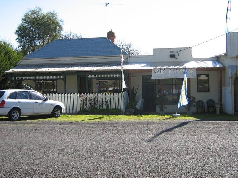 5A Victoria Street, Loch VIC 3945